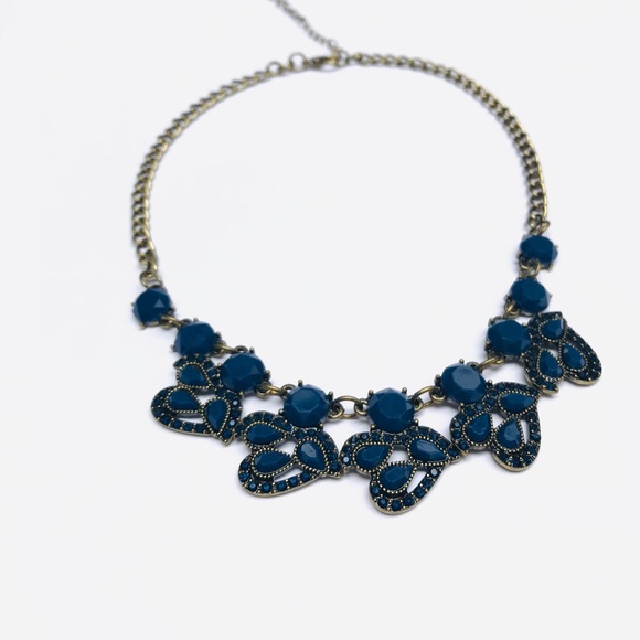Gorgeous dark blue statement necklace - Picture 4 of 5